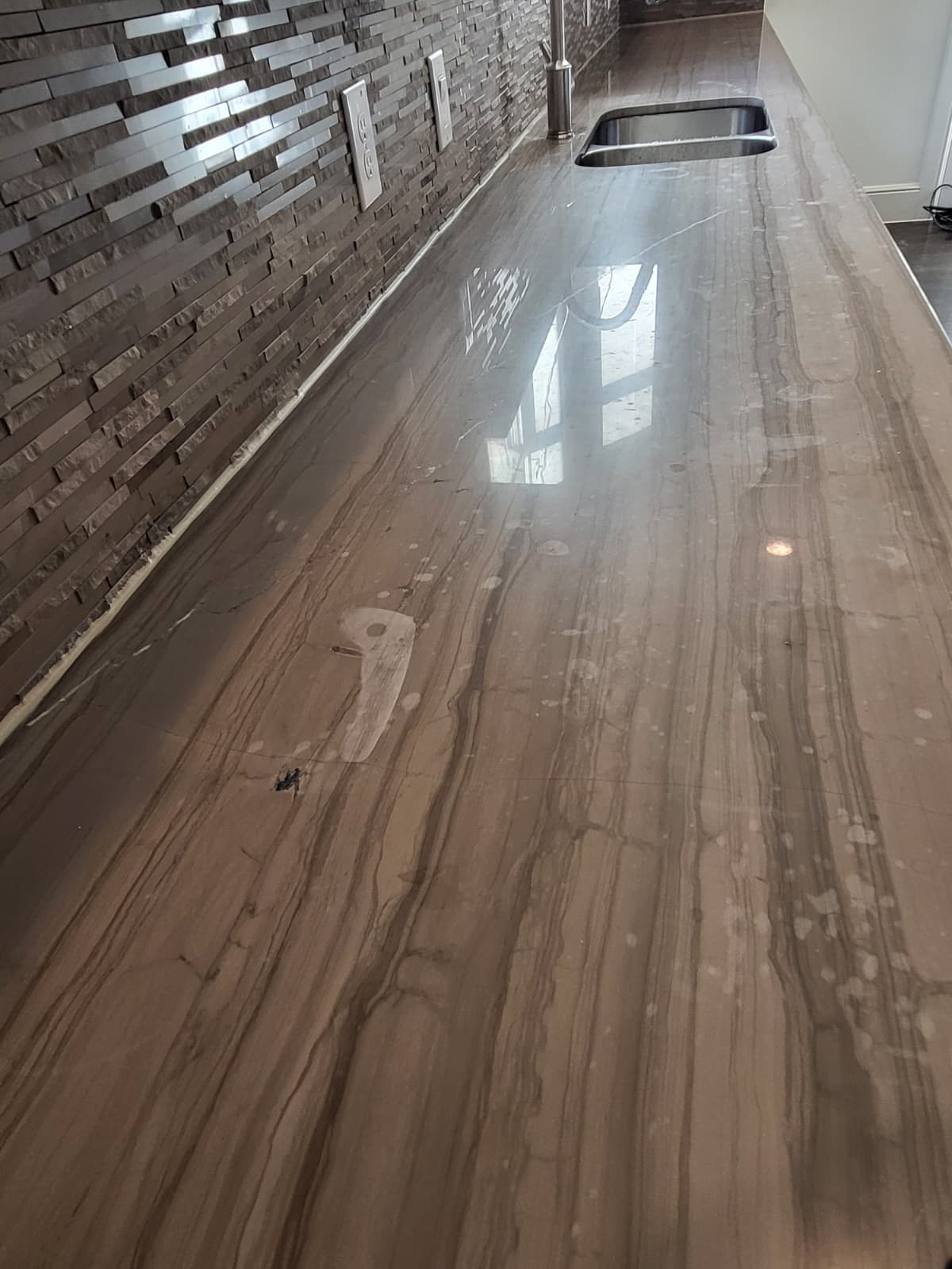 etched limestone countertops