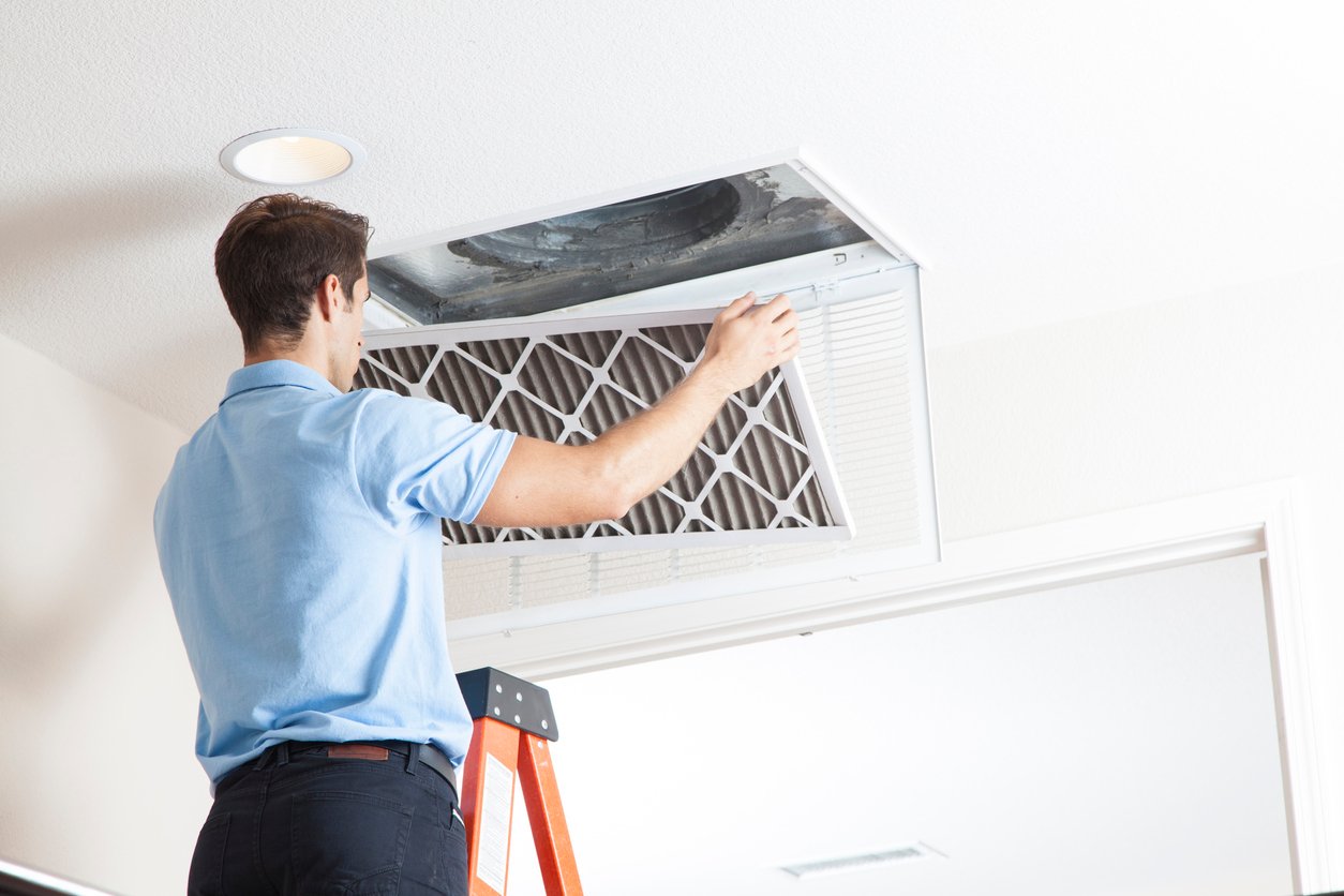 Air Duct Cleaning Filter Check in Plano | Ultra Clean