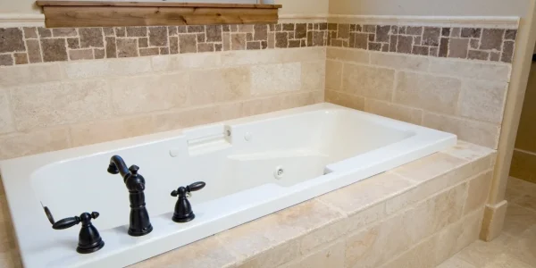 travertine-tub-surround-restoration